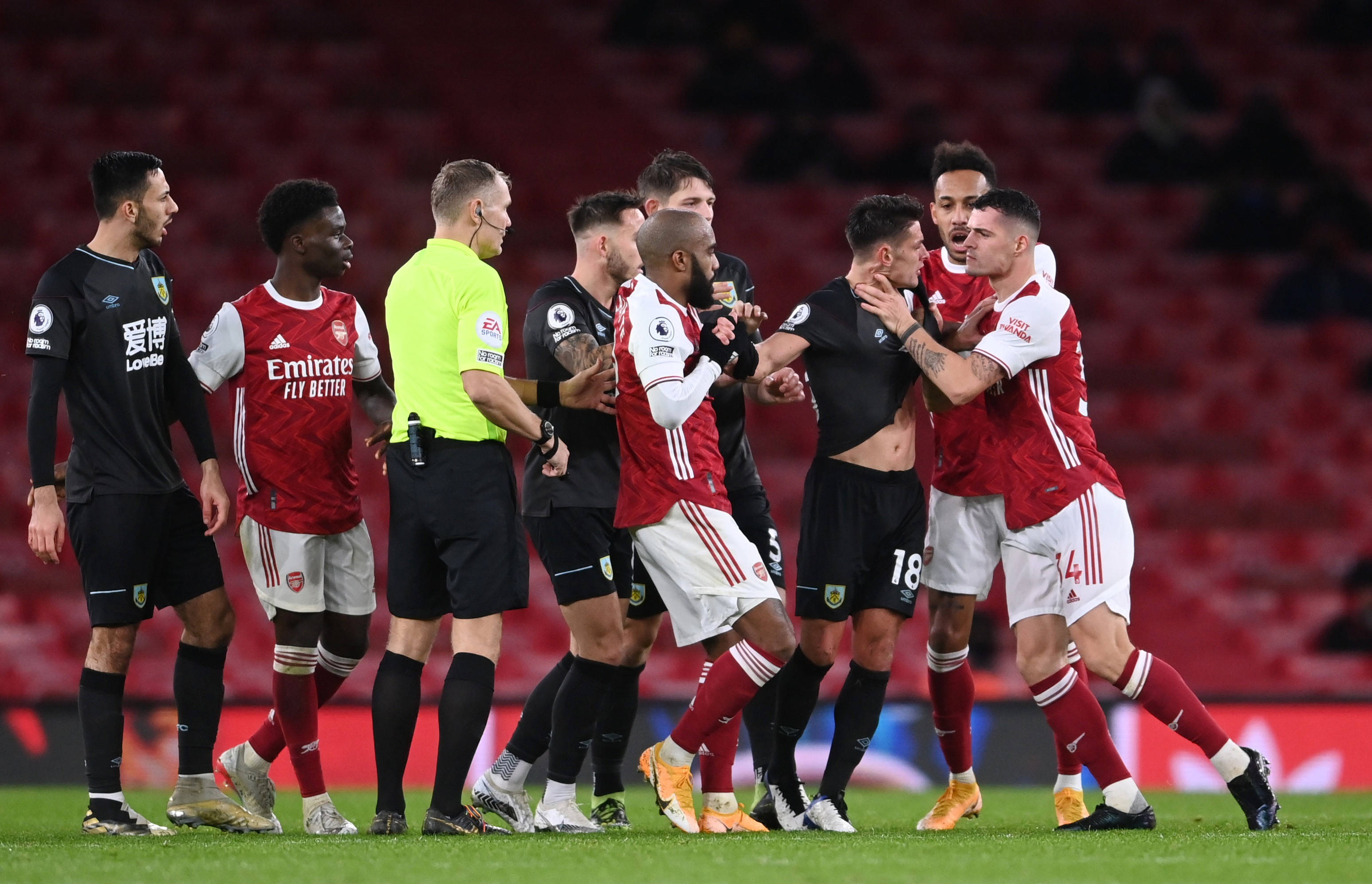 中时期便赴 中时期便赴