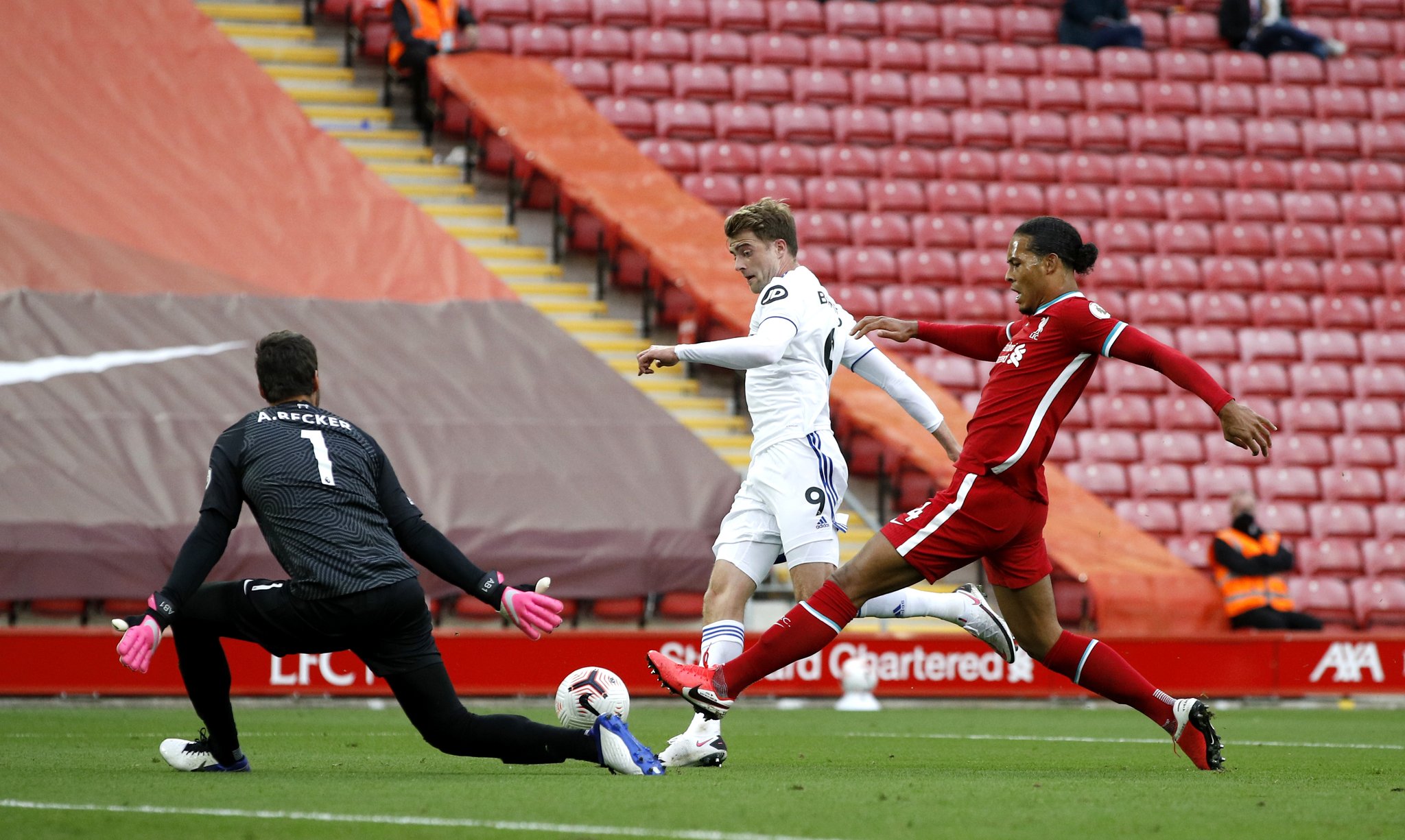 这笔租借对 这笔租借对